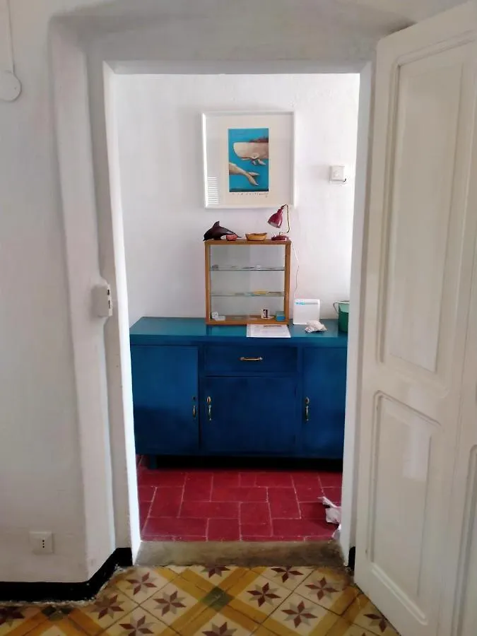 Trilocale In Dimora Tipica Apartment Montale  Montale (Liguria)